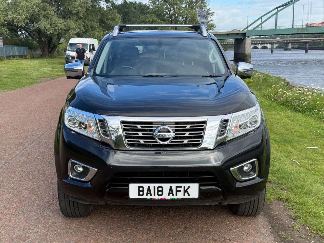 A 2018 NISSAN NAVARA 2.3 dCi Tekna Pickup Double Cab 4dr Diesel Auto 4WD Euro 6 (190 ps) FULL LE A 2018 NISSAN NAVARA 2.3 dCi Tekna Pickup Double Cab 4dr Diesel Auto 4WD Euro 6 (190 ps) FULL LE