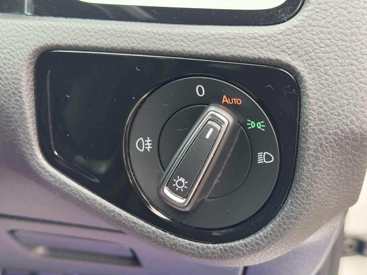 2018 VOLKSWAGEN GOLF 2018 VOLKSWAGEN GOLF