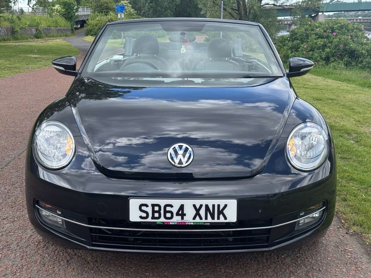 A 2014 VOLKSWAGEN BEETLE 1.2 TSI Design Cabriolet 2dr Petrol Manual Euro 5 (105 ps) A 2014 VOLKSWAGEN BEETLE 1.2 TSI Design Cabriolet 2dr Petrol Manual Euro 5 (105 ps)