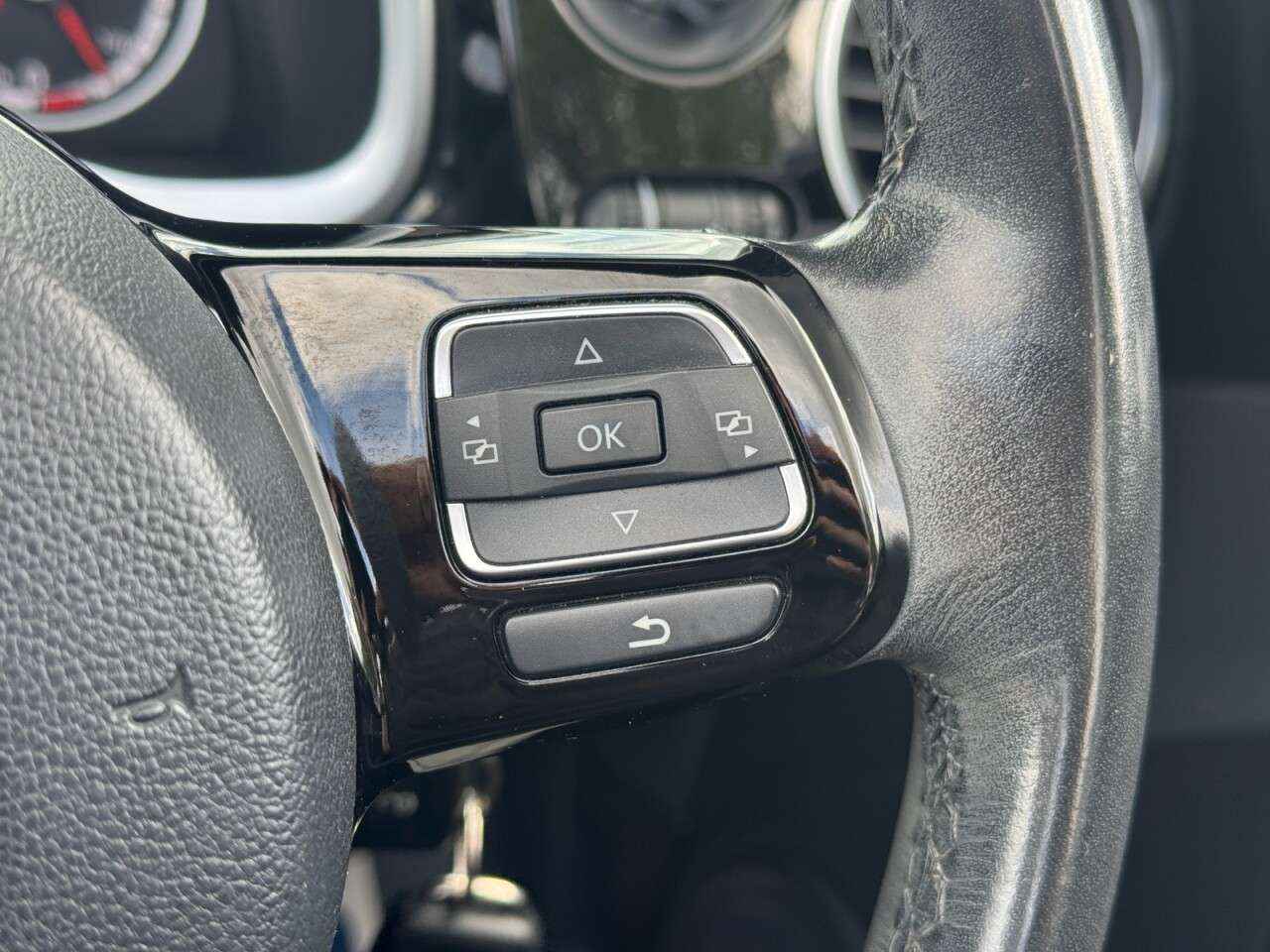2014 VOLKSWAGEN BEETLE 2014 VOLKSWAGEN BEETLE