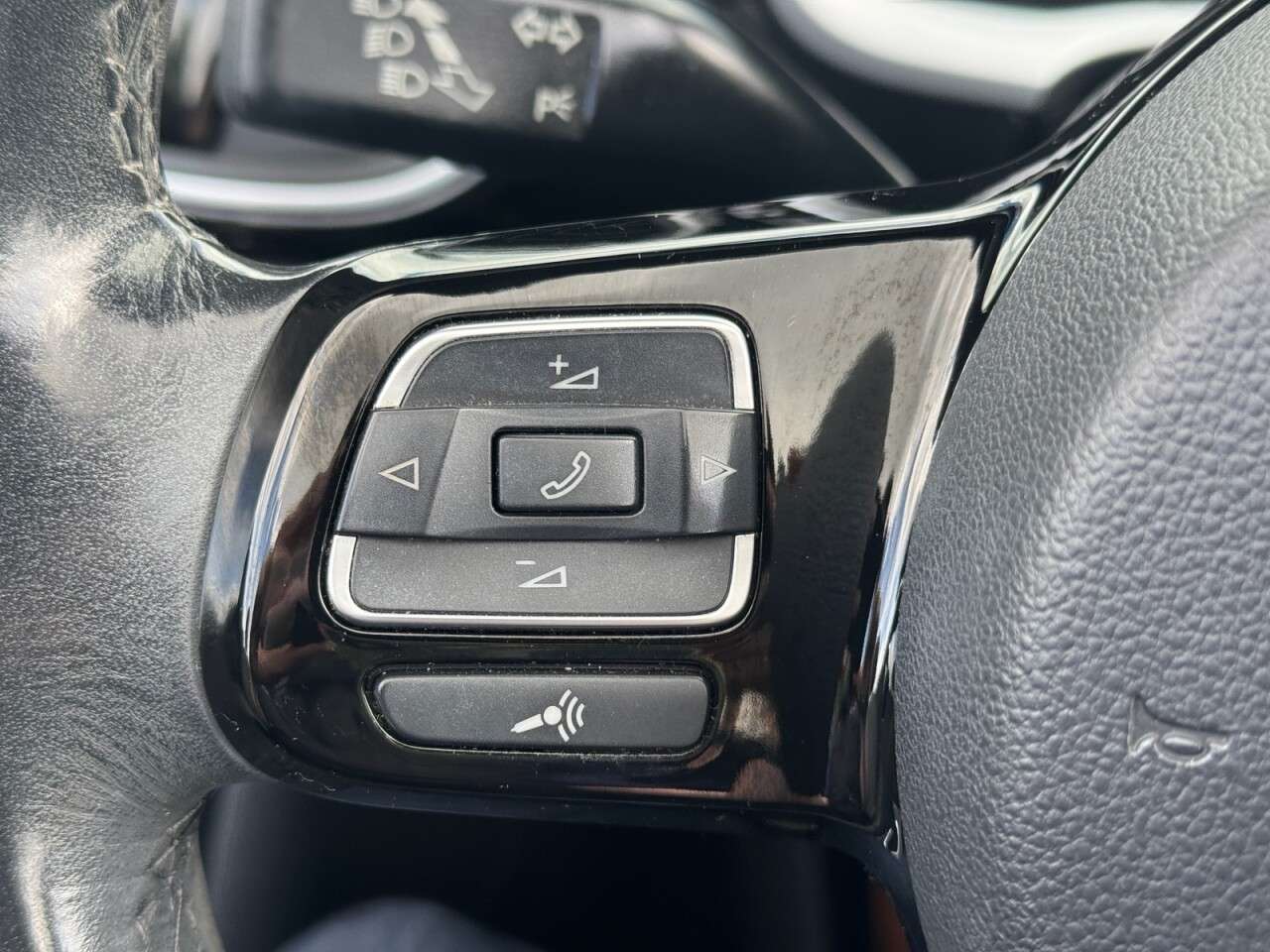 2014 VOLKSWAGEN BEETLE 2014 VOLKSWAGEN BEETLE