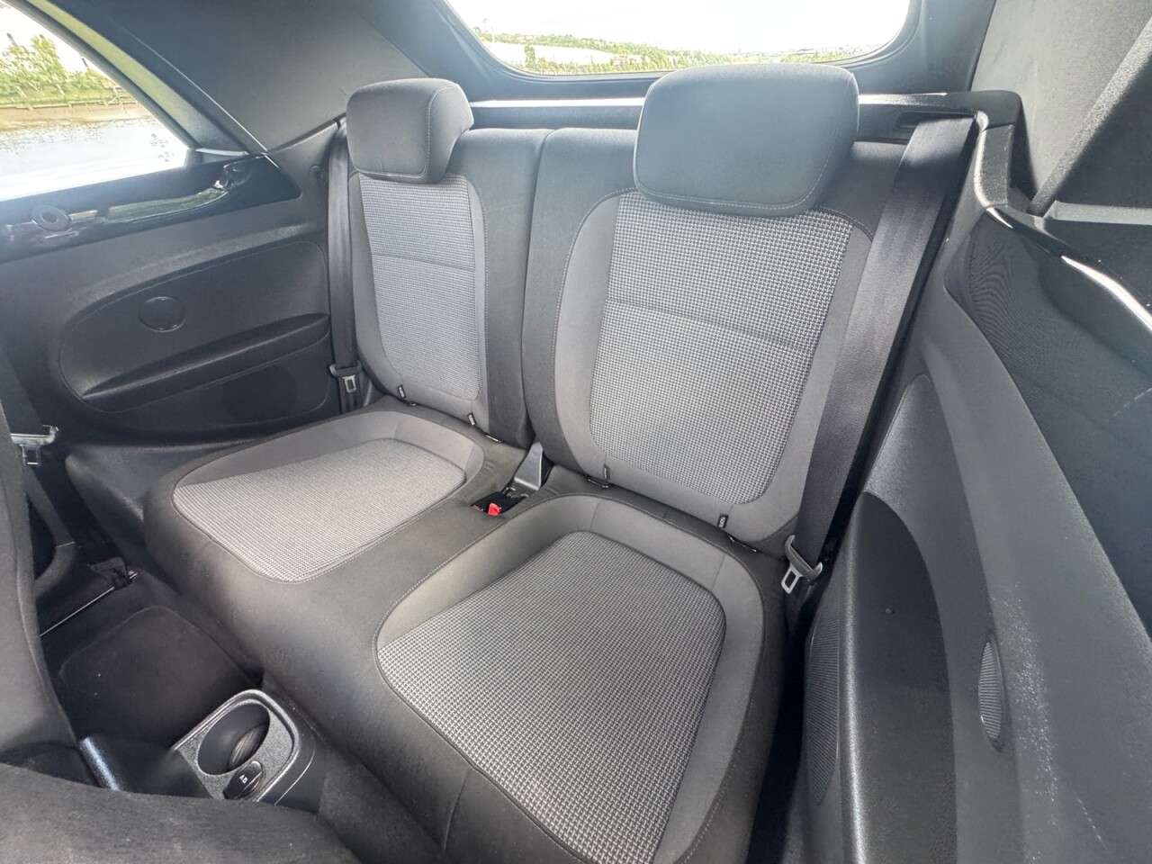 2014 VOLKSWAGEN BEETLE 2014 VOLKSWAGEN BEETLE
