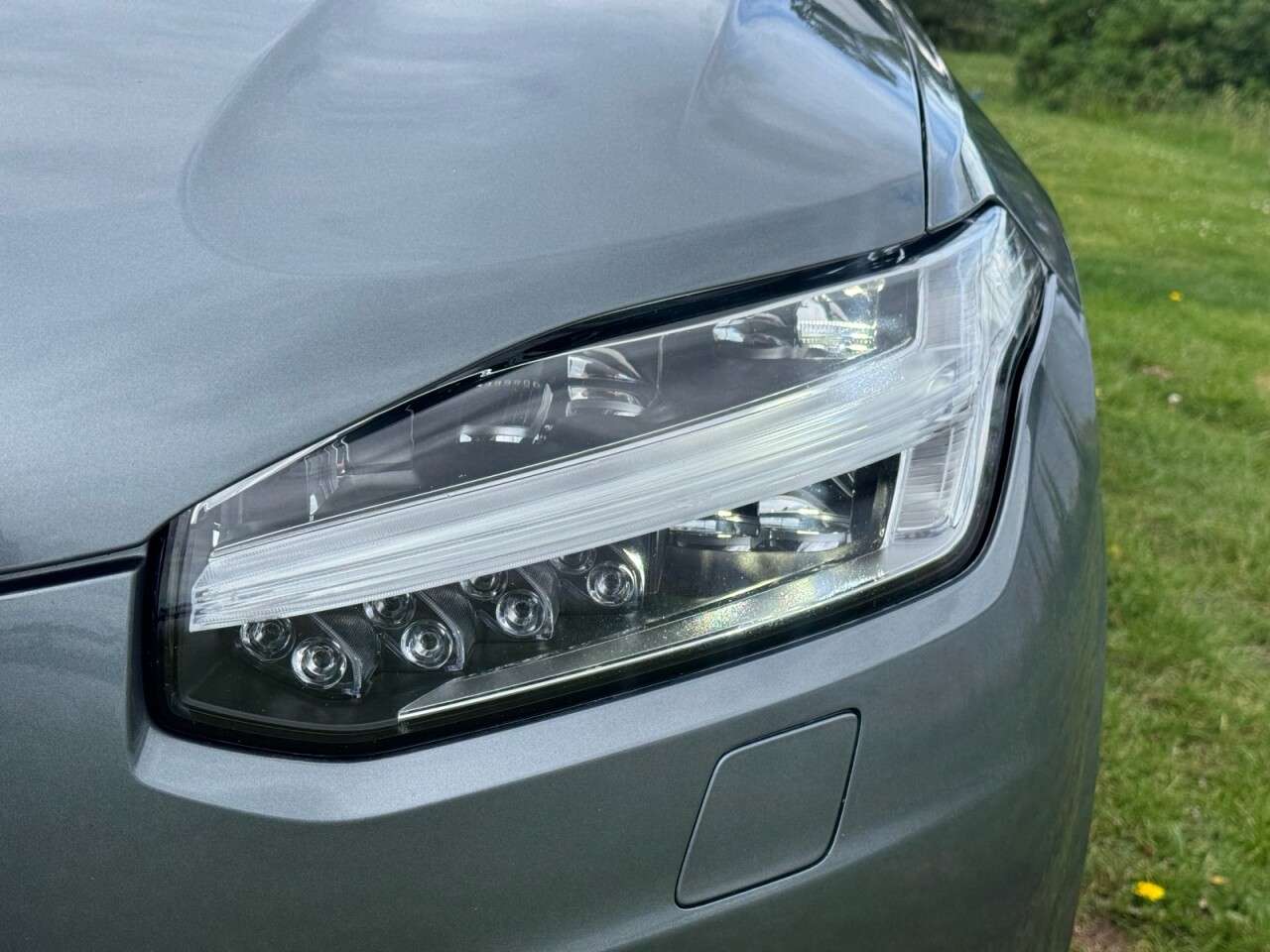 A 2018 VOLVO XC90 2.0 D5 PowerPulse R-Design SUV 5dr Diesel Auto 4WD Euro 6 (s/s) (235 ps) ** A 2018 VOLVO XC90 2.0 D5 PowerPulse R-Design SUV 5dr Diesel Auto 4WD Euro 6 (s/s) (235 ps) **