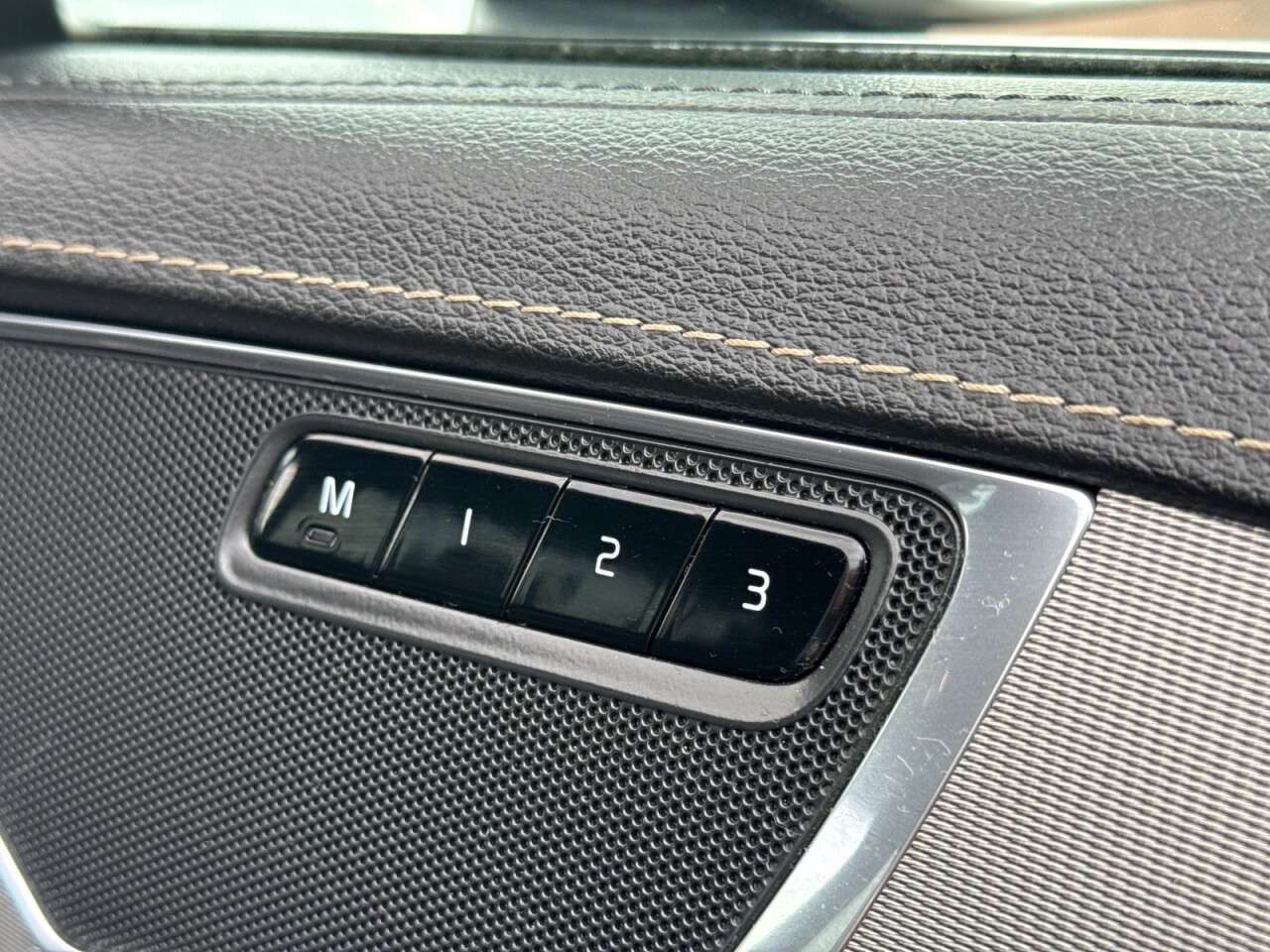 2018 VOLVO XC90 2018 VOLVO XC90