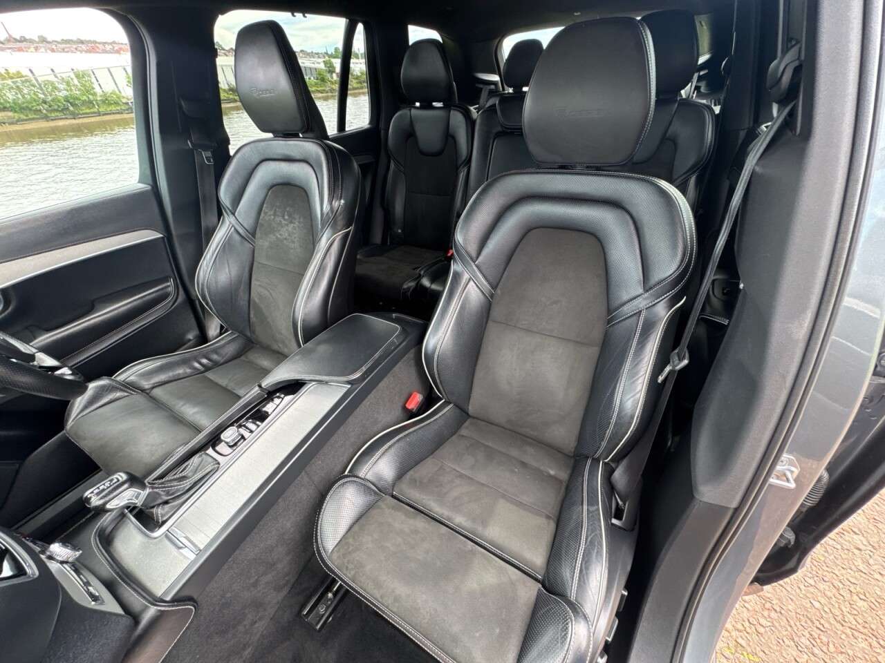2018 VOLVO XC90 2018 VOLVO XC90