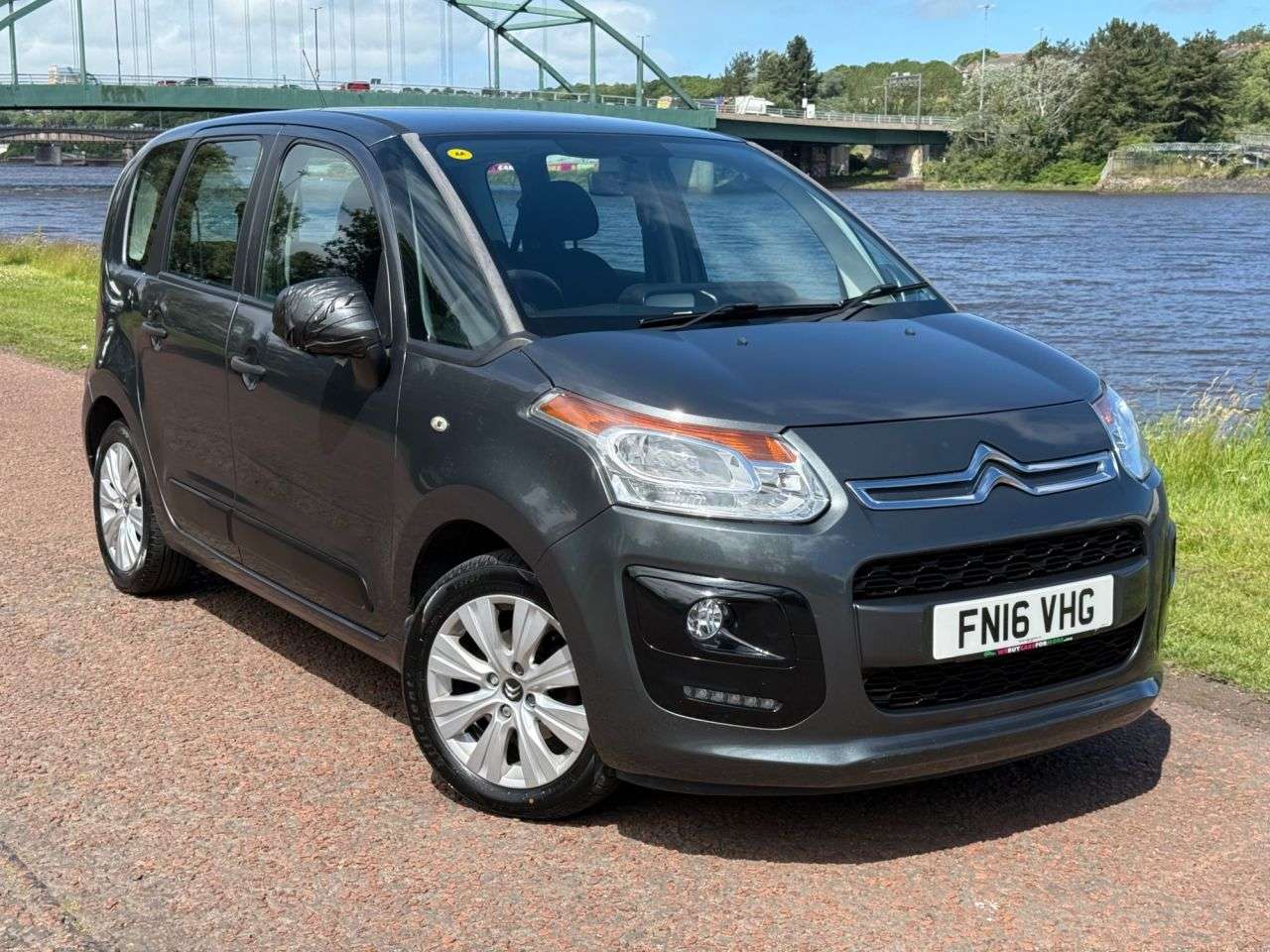 A 2016 CITROEN C3 PICASSO 1.6 BlueHDi VTR+ MPV 5dr Diesel Manual Euro 6 (100 ps) GREAT VALUE FOR MONE A 2016 CITROEN C3 PICASSO 1.6 BlueHDi VTR+ MPV 5dr Diesel Manual Euro 6 (100 ps) GREAT VALUE FOR MONE