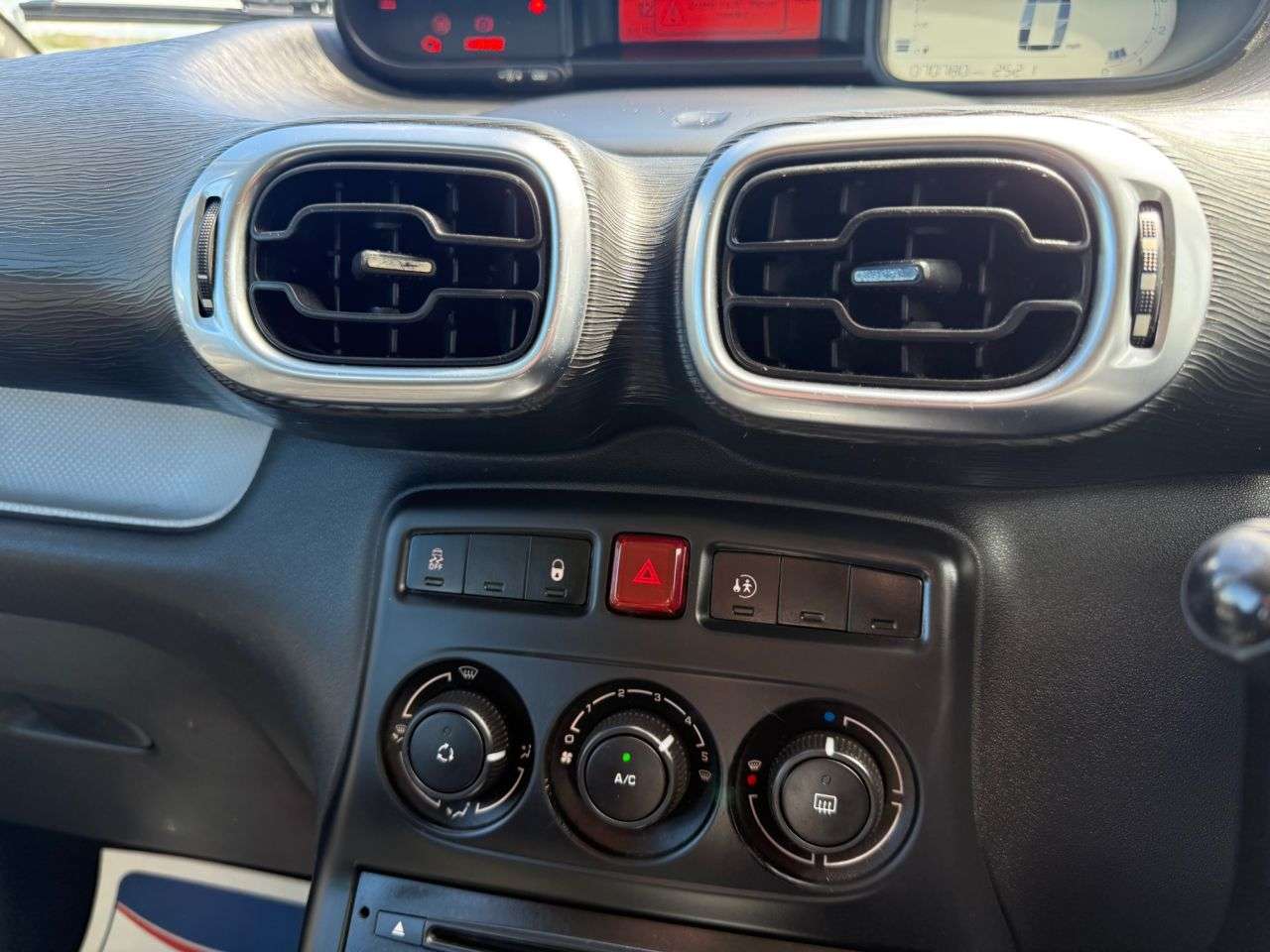 2016 CITROEN C3 PICASSO 2016 CITROEN C3 PICASSO