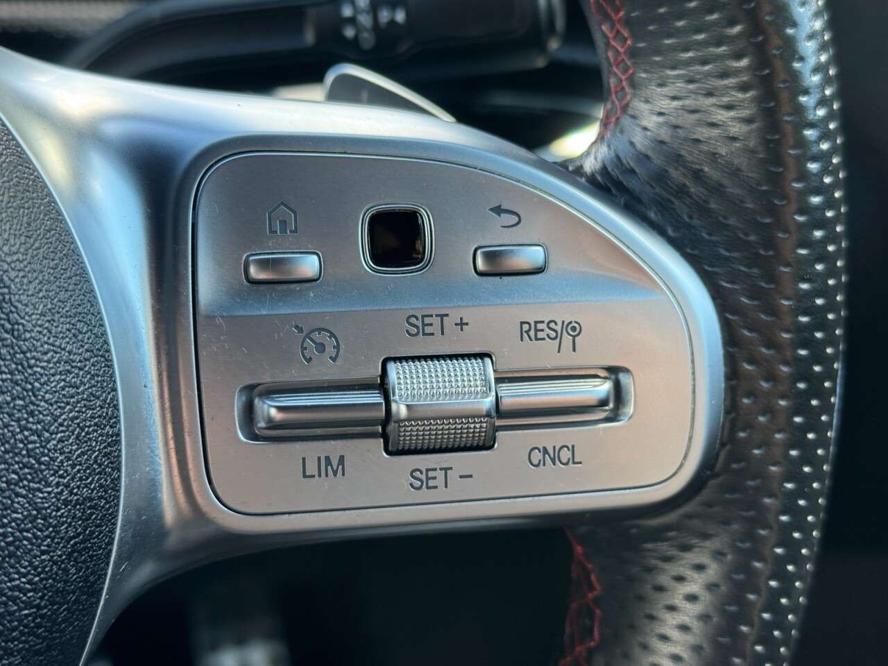 2021 MERCEDES-BENZ A CLASS 2021 MERCEDES-BENZ A CLASS