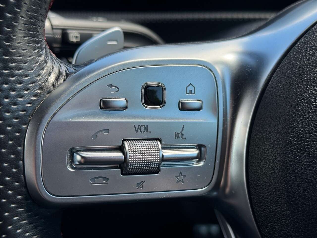 2021 MERCEDES-BENZ A CLASS 2021 MERCEDES-BENZ A CLASS
