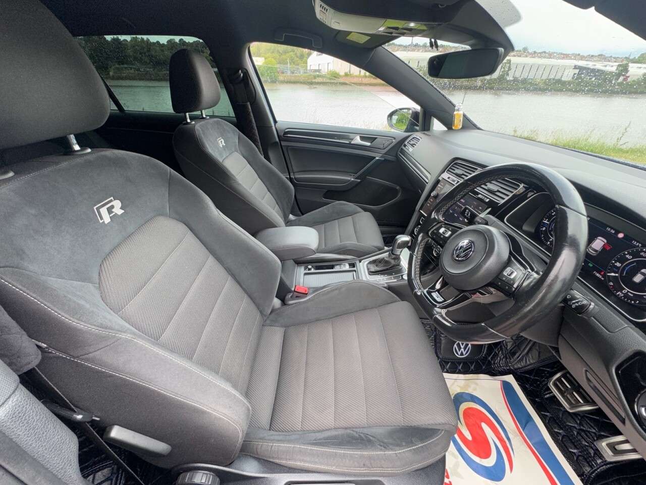 2020 VOLKSWAGEN GOLF 2020 VOLKSWAGEN GOLF