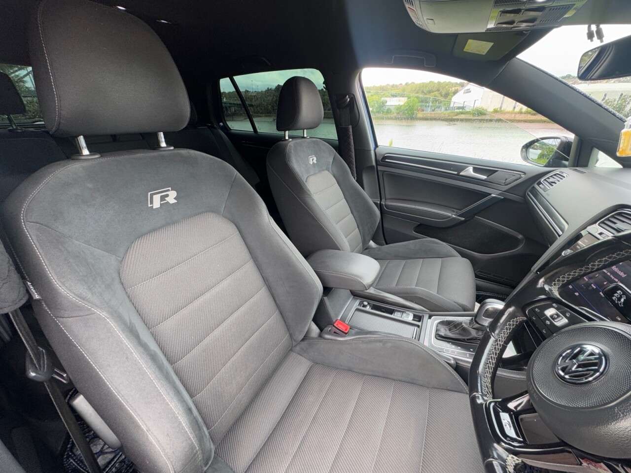 2020 VOLKSWAGEN GOLF 2020 VOLKSWAGEN GOLF