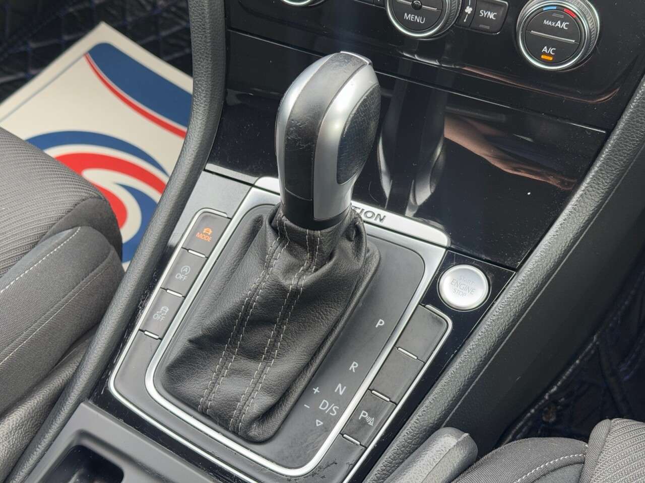 2020 VOLKSWAGEN GOLF 2020 VOLKSWAGEN GOLF
