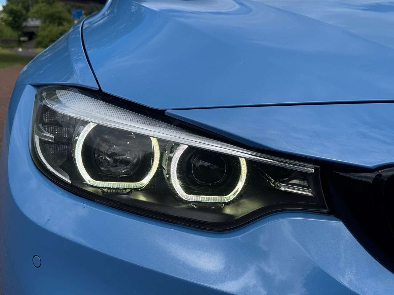A 2017 BMW M4 3.0 BiTurbo Competition Coupe 2dr Petrol DCT Euro 6 (s/s) (450 ps) A 2017 BMW M4 3.0 BiTurbo Competition Coupe 2dr Petrol DCT Euro 6 (s/s) (450 ps)
