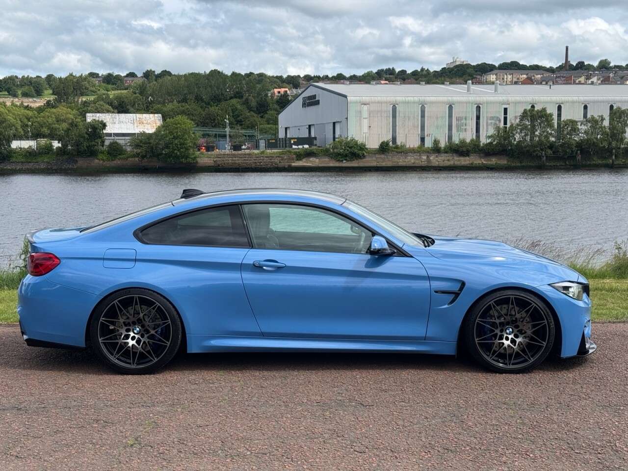 2017 BMW M4 2017 BMW M4
