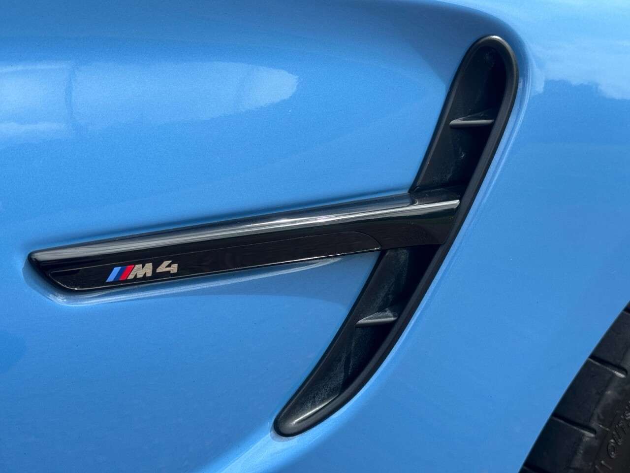 2017 BMW M4 2017 BMW M4