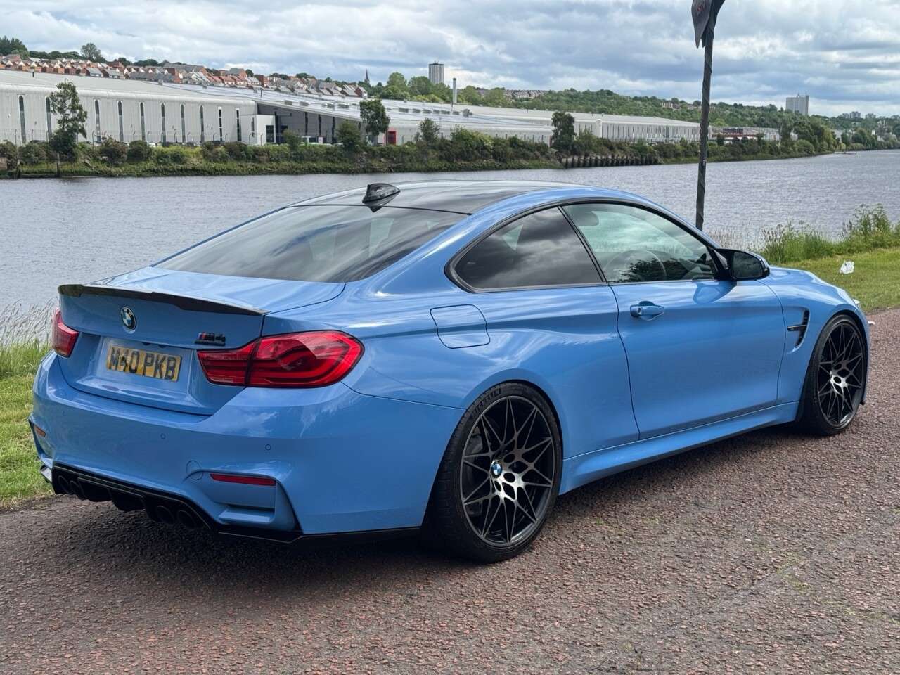 2017 BMW M4 2017 BMW M4