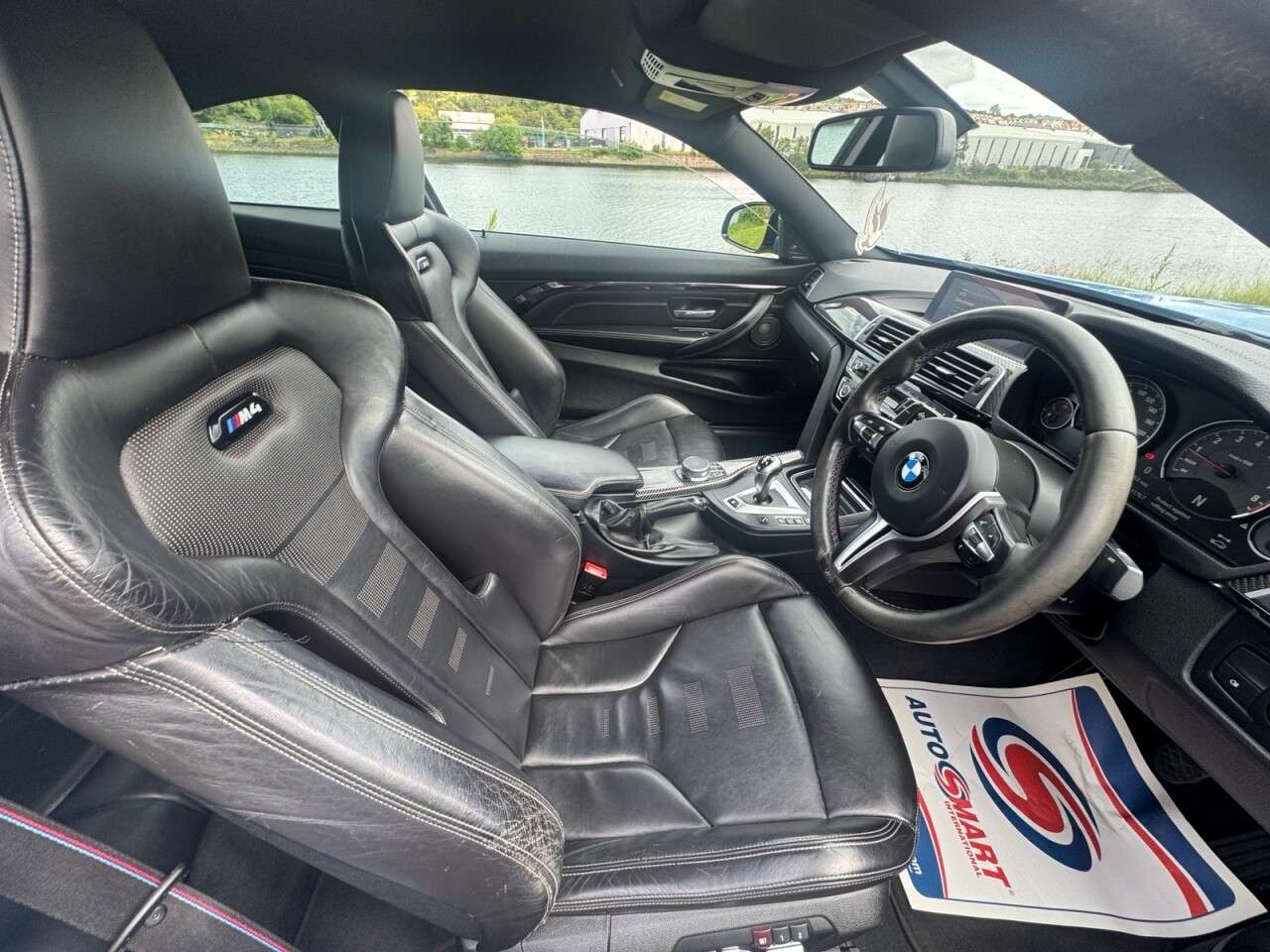 2017 BMW M4 2017 BMW M4