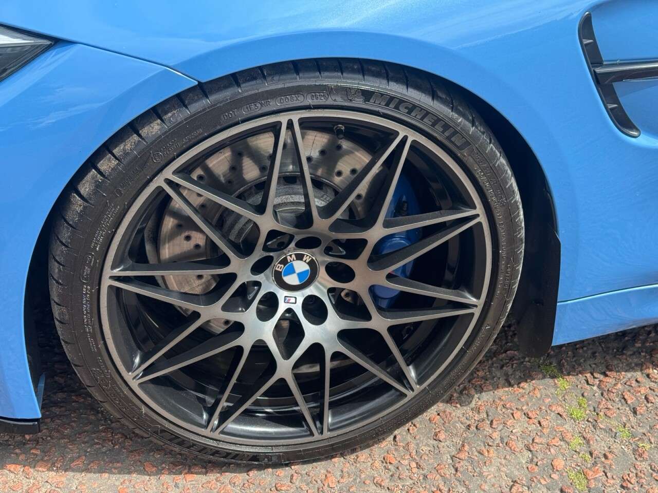 2017 BMW M4 2017 BMW M4