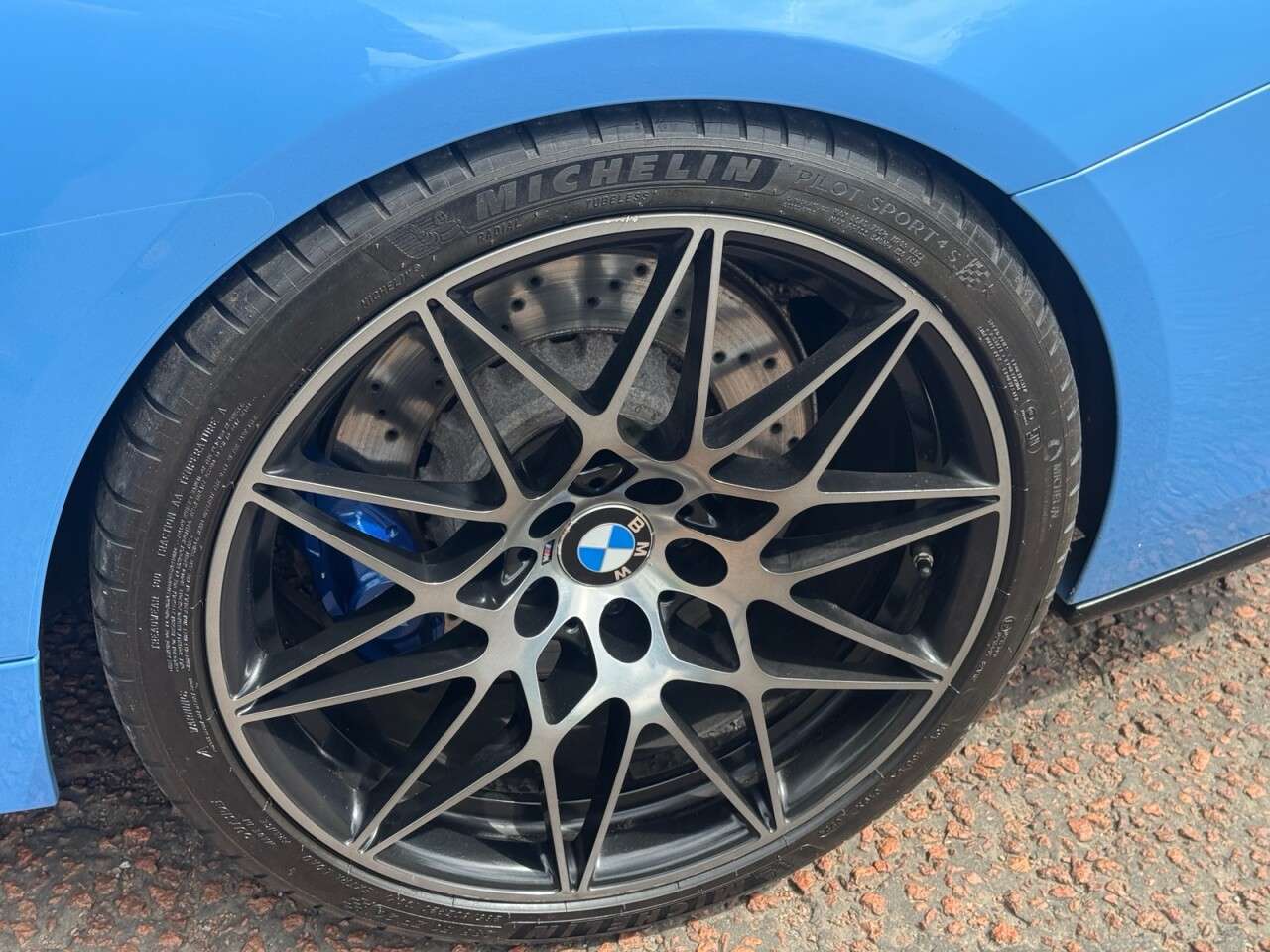2017 BMW M4 2017 BMW M4