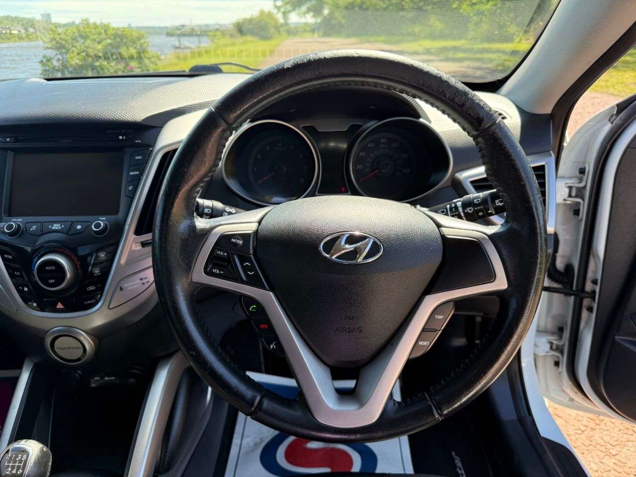2012 HYUNDAI VELOSTER 2012 HYUNDAI VELOSTER