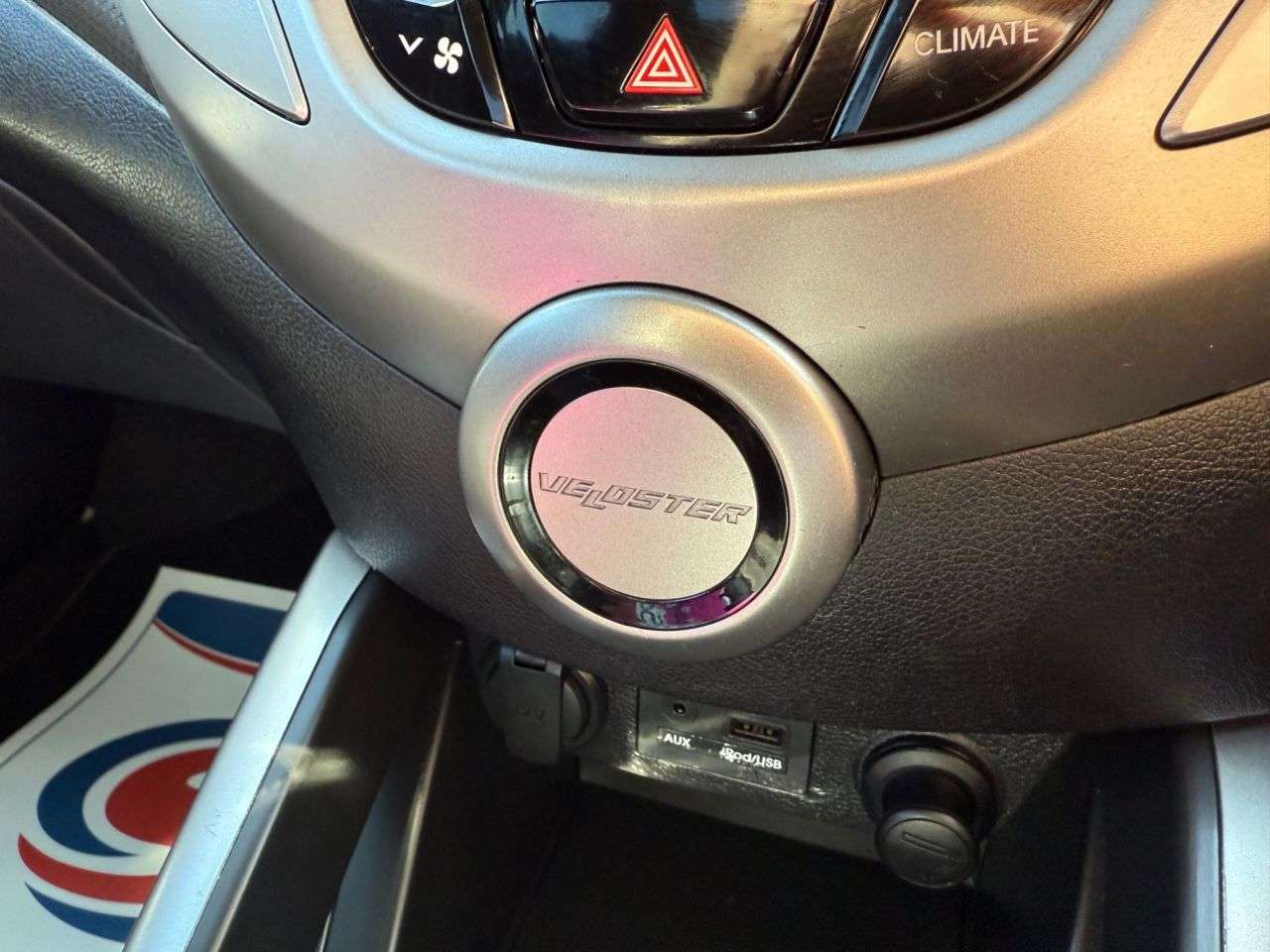 2012 HYUNDAI VELOSTER 2012 HYUNDAI VELOSTER