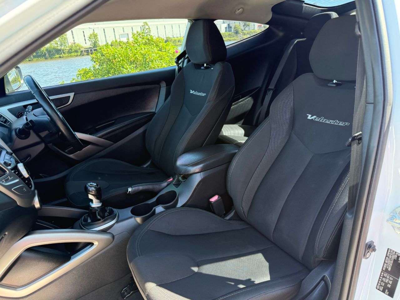2012 HYUNDAI VELOSTER 2012 HYUNDAI VELOSTER