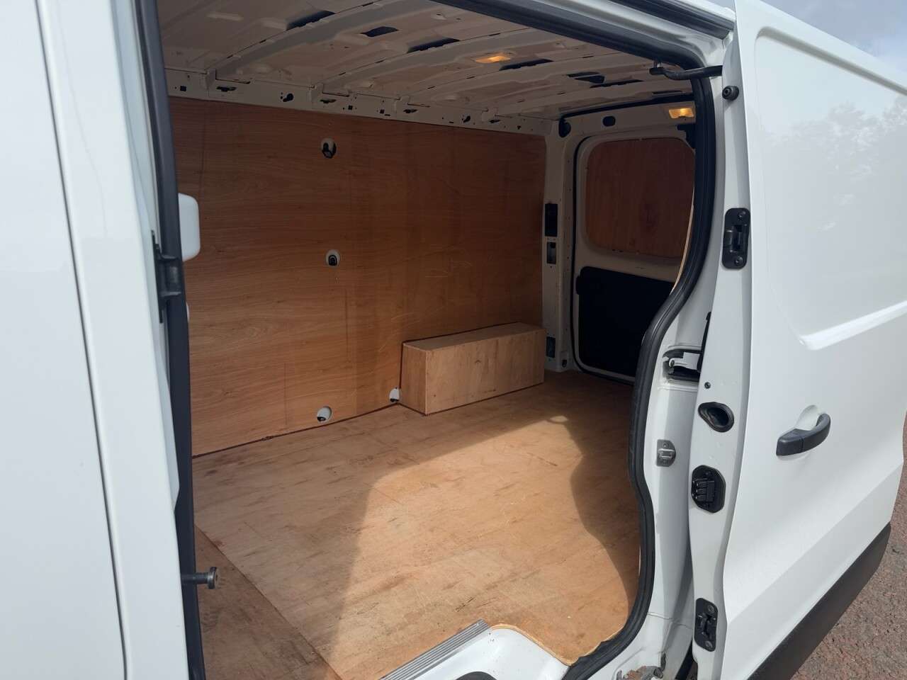 2023 RENAULT TRAFIC 2023 RENAULT TRAFIC