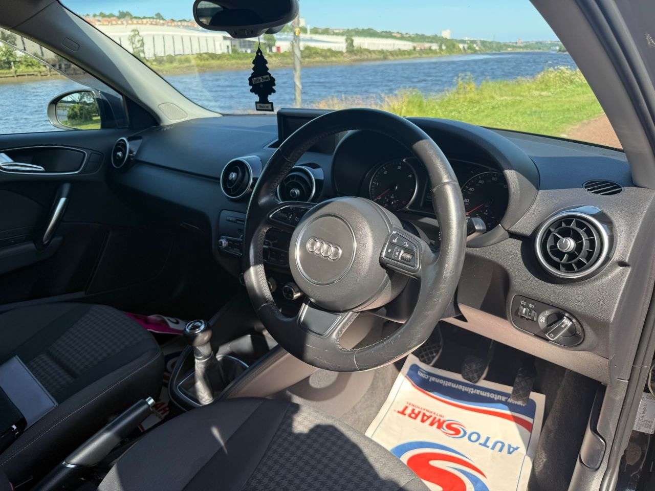 2014 AUDI A1 2014 AUDI A1