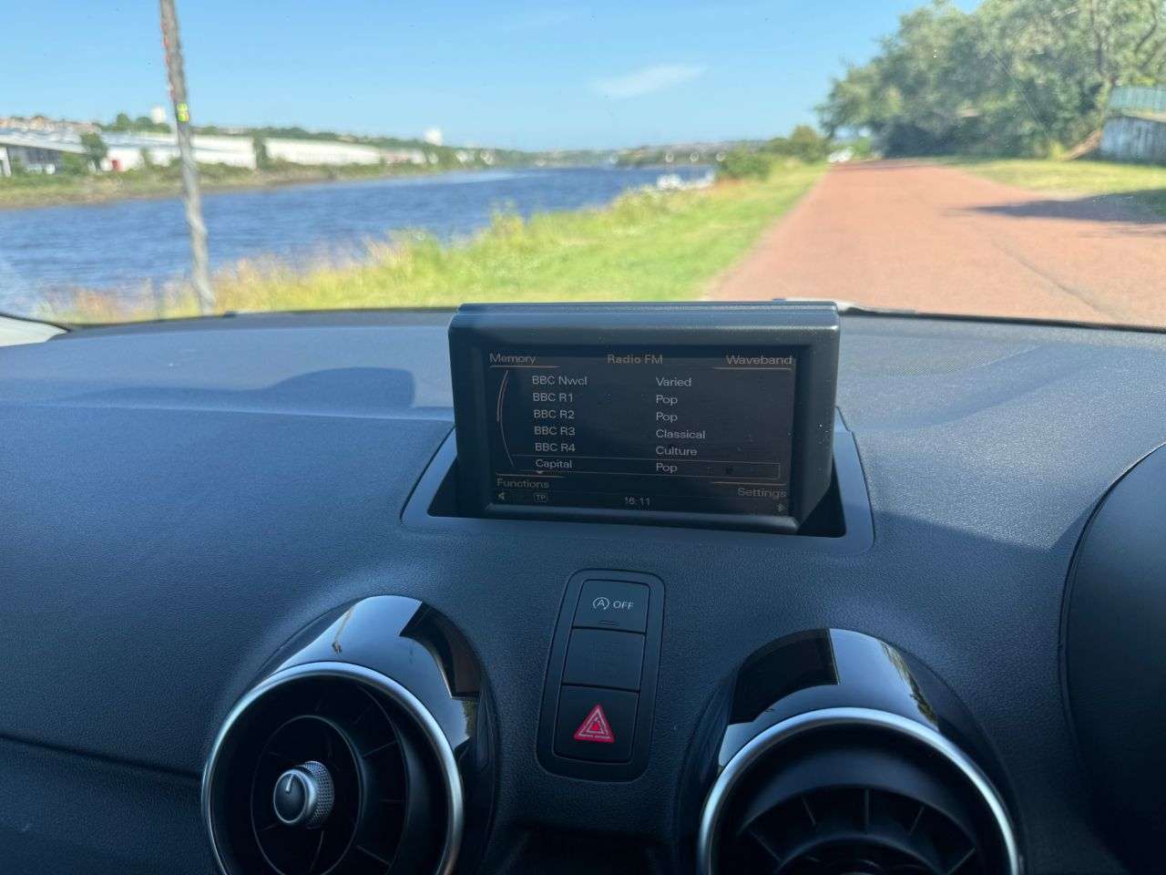 2014 AUDI A1 2014 AUDI A1