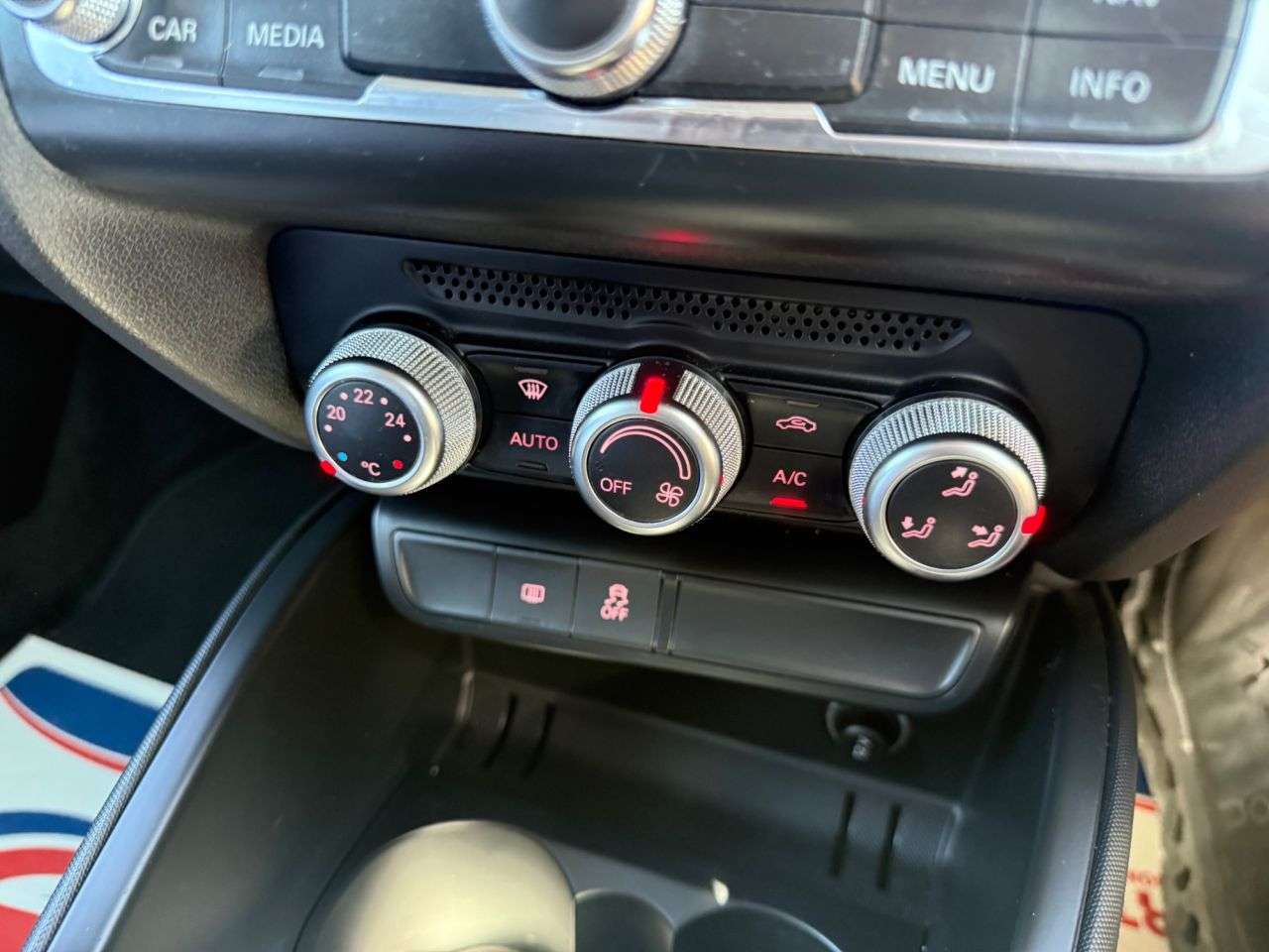 2014 AUDI A1 2014 AUDI A1