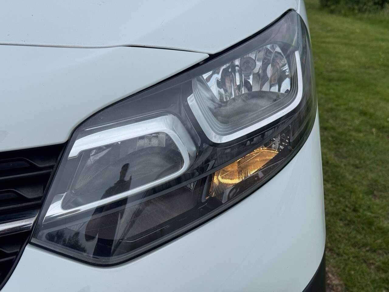 A 2020 VAUXHALL VIVARO 1.5 Turbo D 2900 Dynamic Panel Van 6dr Diesel Manual L2 H1 Euro 6 (s/s) (10 A 2020 VAUXHALL VIVARO 1.5 Turbo D 2900 Dynamic Panel Van 6dr Diesel Manual L2 H1 Euro 6 (s/s) (10