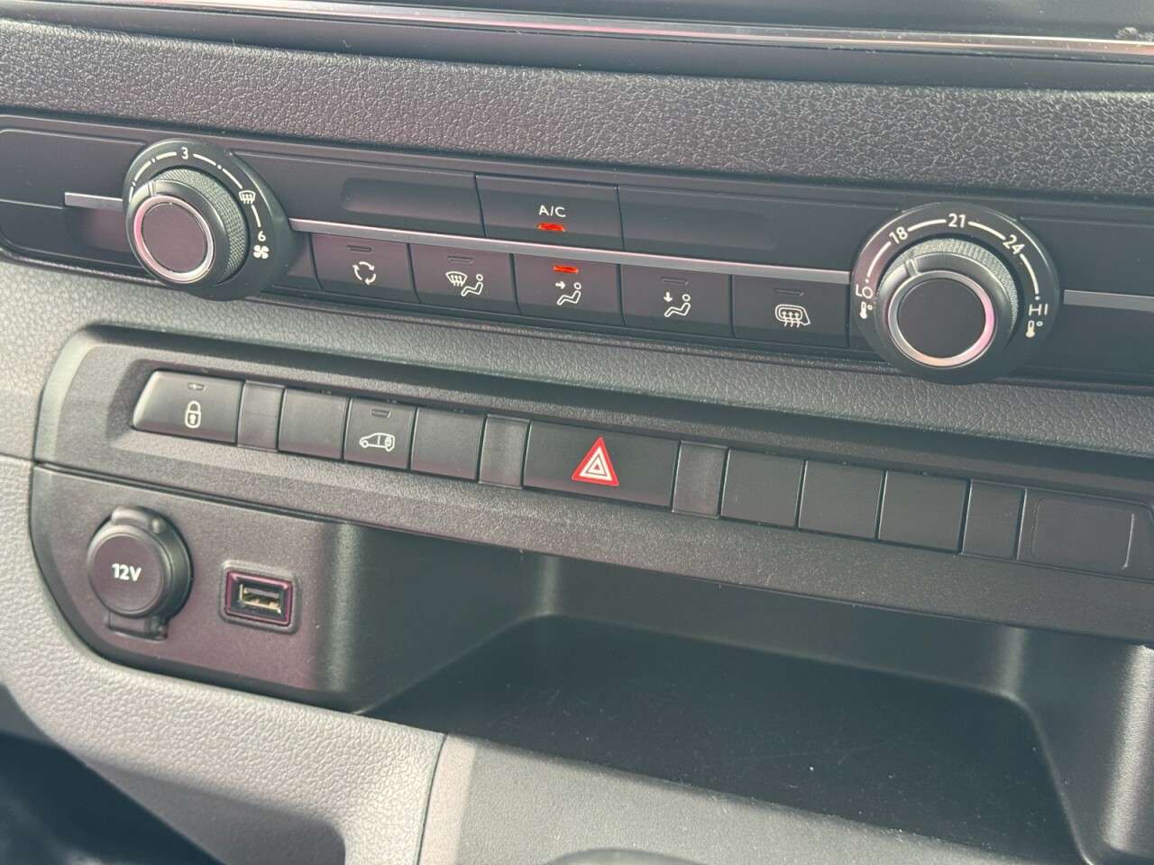 2020 VAUXHALL VIVARO 2020 VAUXHALL VIVARO