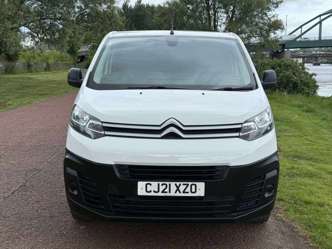 A 2021 CITROEN DISPATCH 1.5 BlueHDi 1200 Enterprise XL Panel Van 6dr Diesel Manual FWD 3 Euro 6 (s/ A 2021 CITROEN DISPATCH 1.5 BlueHDi 1200 Enterprise XL Panel Van 6dr Diesel Manual FWD 3 Euro 6 (s/