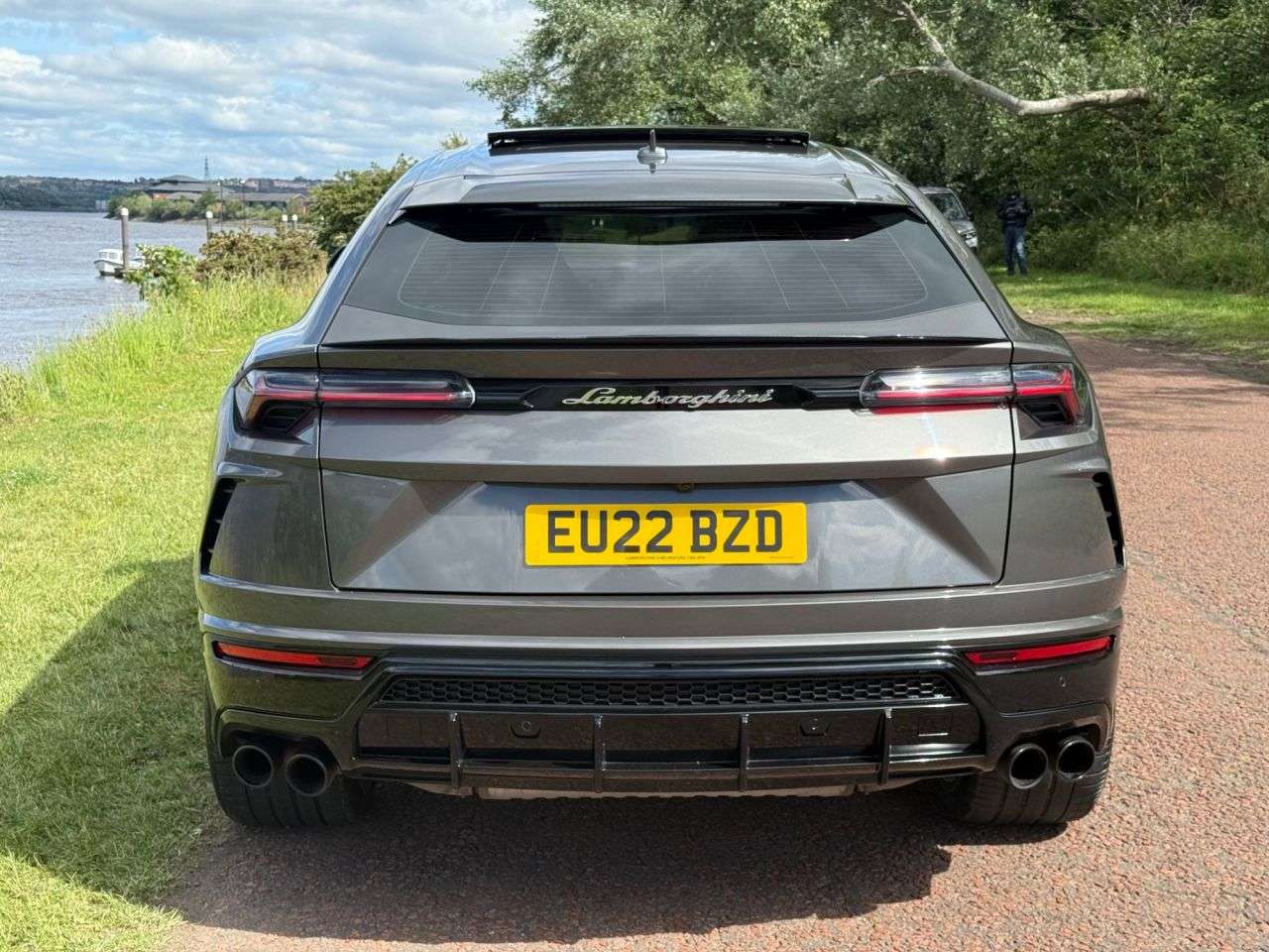 2022 LAMBORGHINI URUS 2022 LAMBORGHINI URUS