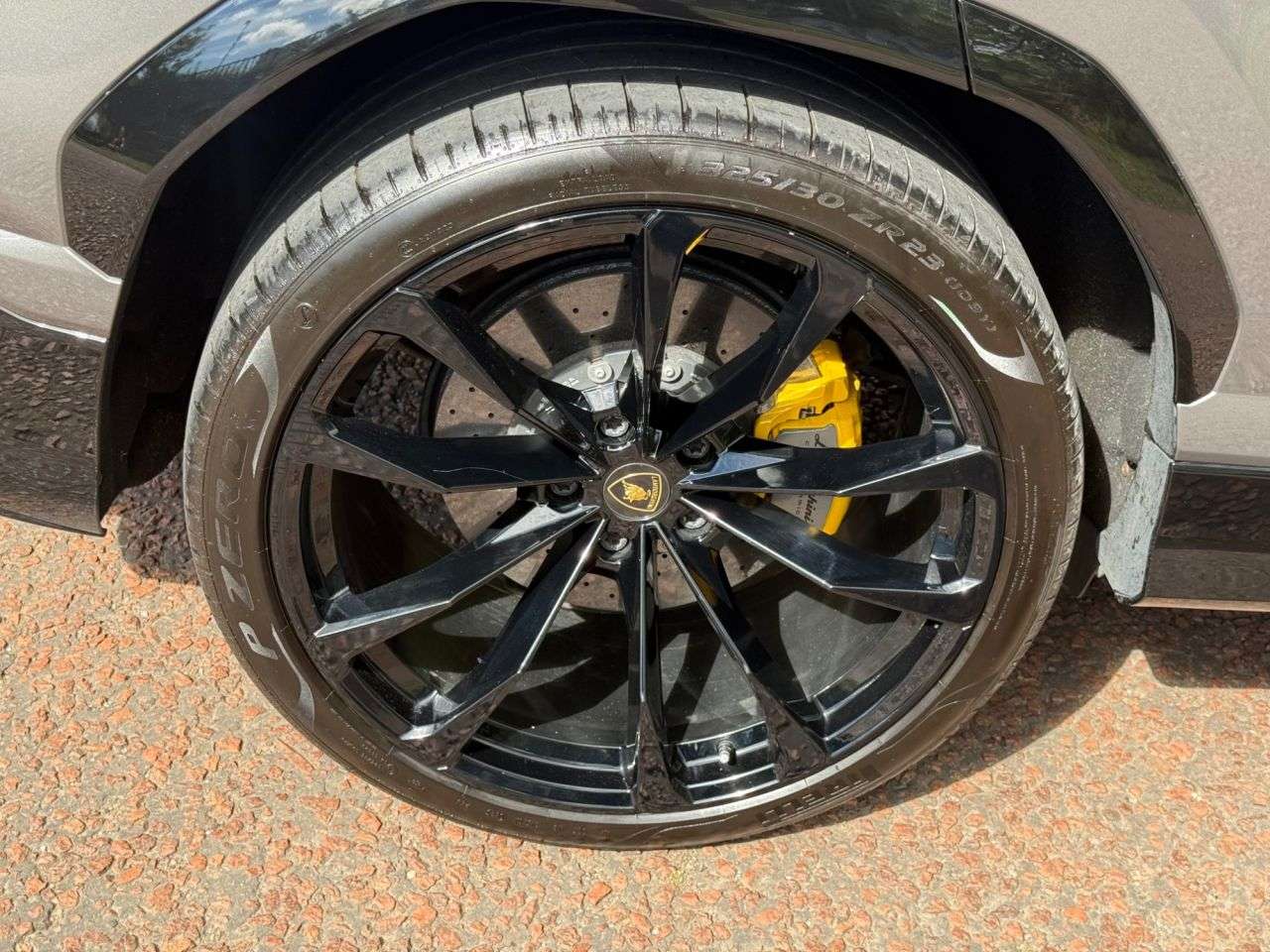 2022 LAMBORGHINI URUS 2022 LAMBORGHINI URUS