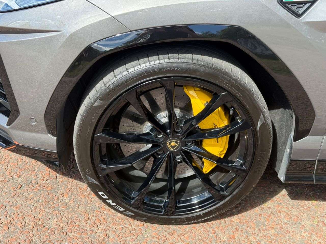 2022 LAMBORGHINI URUS 2022 LAMBORGHINI URUS