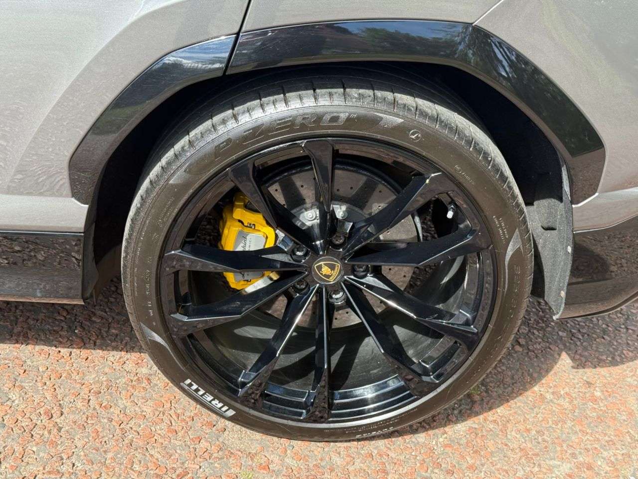 2022 LAMBORGHINI URUS 2022 LAMBORGHINI URUS