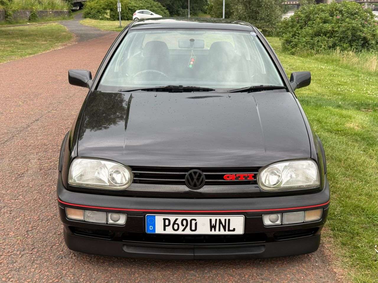 A 1996 VOLKSWAGEN GOLF 2.0 8V GTI **PORSCHE CARRERA ALLOYS** A 1996 VOLKSWAGEN GOLF 2.0 8V GTI **PORSCHE CARRERA ALLOYS**
