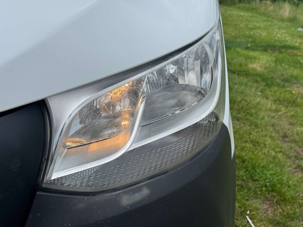 A 2021 MERCEDES-BENZ SPRINTER 2.1 316 CDI Progressive Panel Van 5dr Diesel 7G-Tronic RWD L2 H2 Euro 6 (s/ A 2021 MERCEDES-BENZ SPRINTER 2.1 316 CDI Progressive Panel Van 5dr Diesel 7G-Tronic RWD L2 H2 Euro 6 (s/