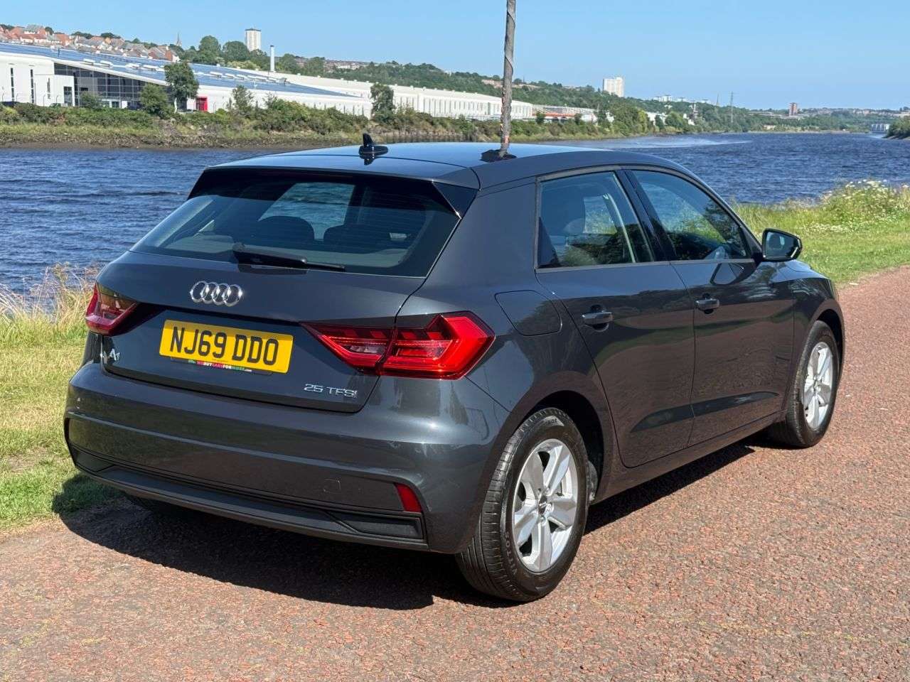 A 2020 AUDI A1 1.0 TFSI 25 Technik Sportback 5dr Petrol Manual Euro 6 (s/s) (95 ps) **5-SP A 2020 AUDI A1 1.0 TFSI 25 Technik Sportback 5dr Petrol Manual Euro 6 (s/s) (95 ps) **5-SP