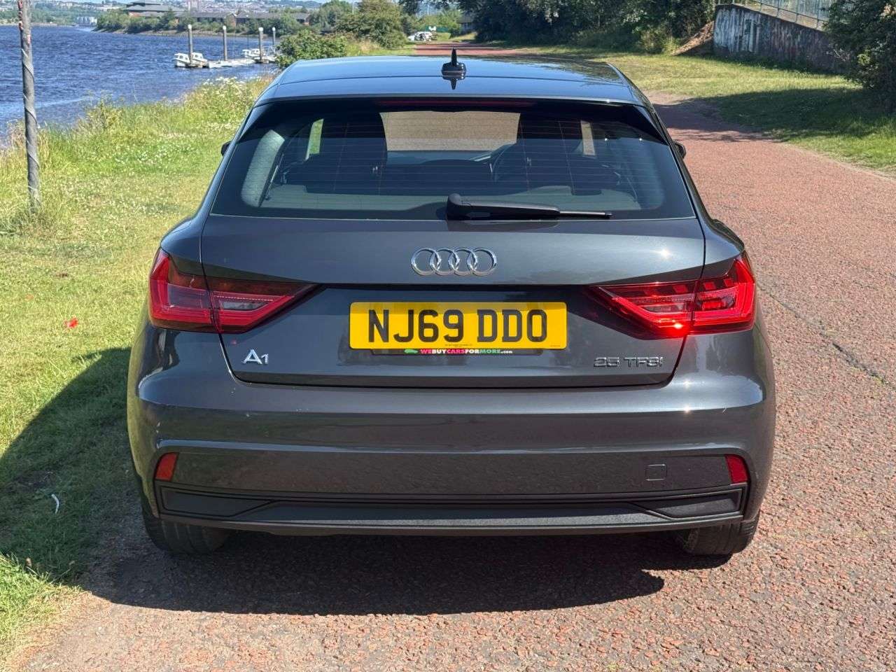 2020 AUDI A1 2020 AUDI A1