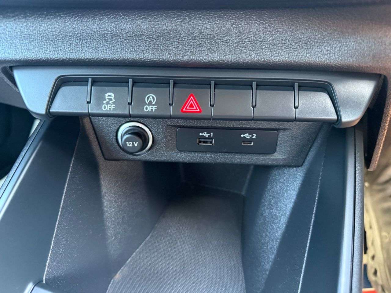2020 AUDI A1 2020 AUDI A1