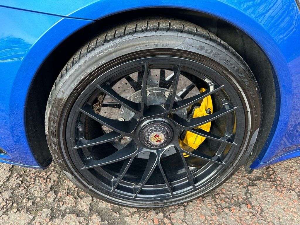 2018 PORSCHE 911 2018 PORSCHE 911