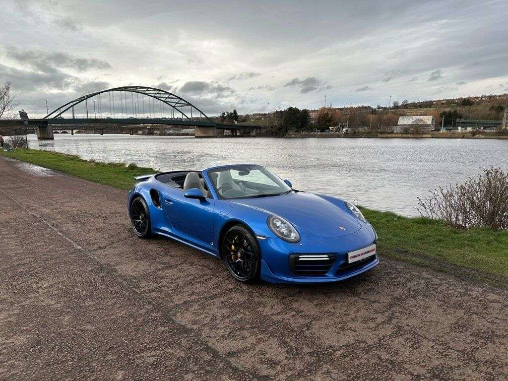 2018 PORSCHE 911 2018 PORSCHE 911
