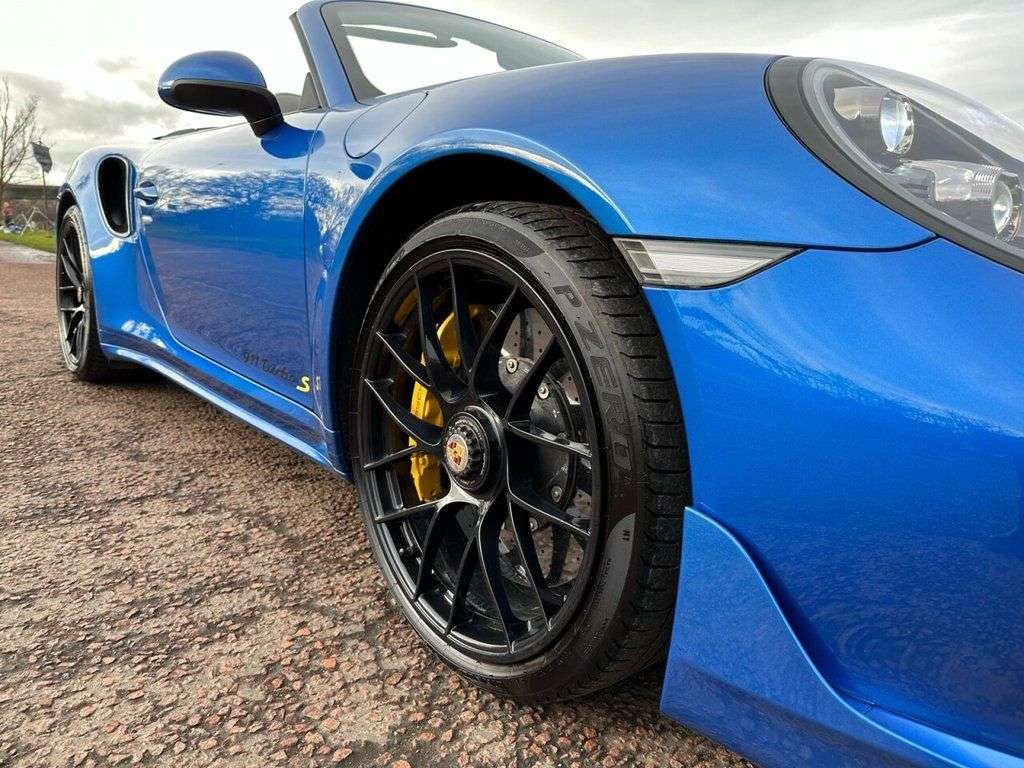 2018 PORSCHE 911 2018 PORSCHE 911