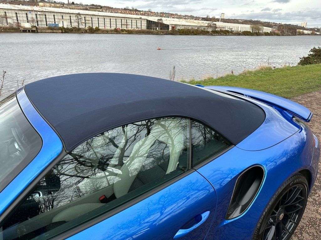 2018 PORSCHE 911 2018 PORSCHE 911