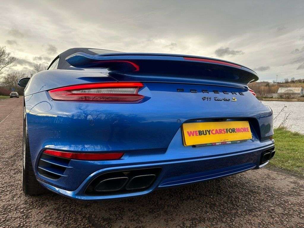 2018 PORSCHE 911 2018 PORSCHE 911