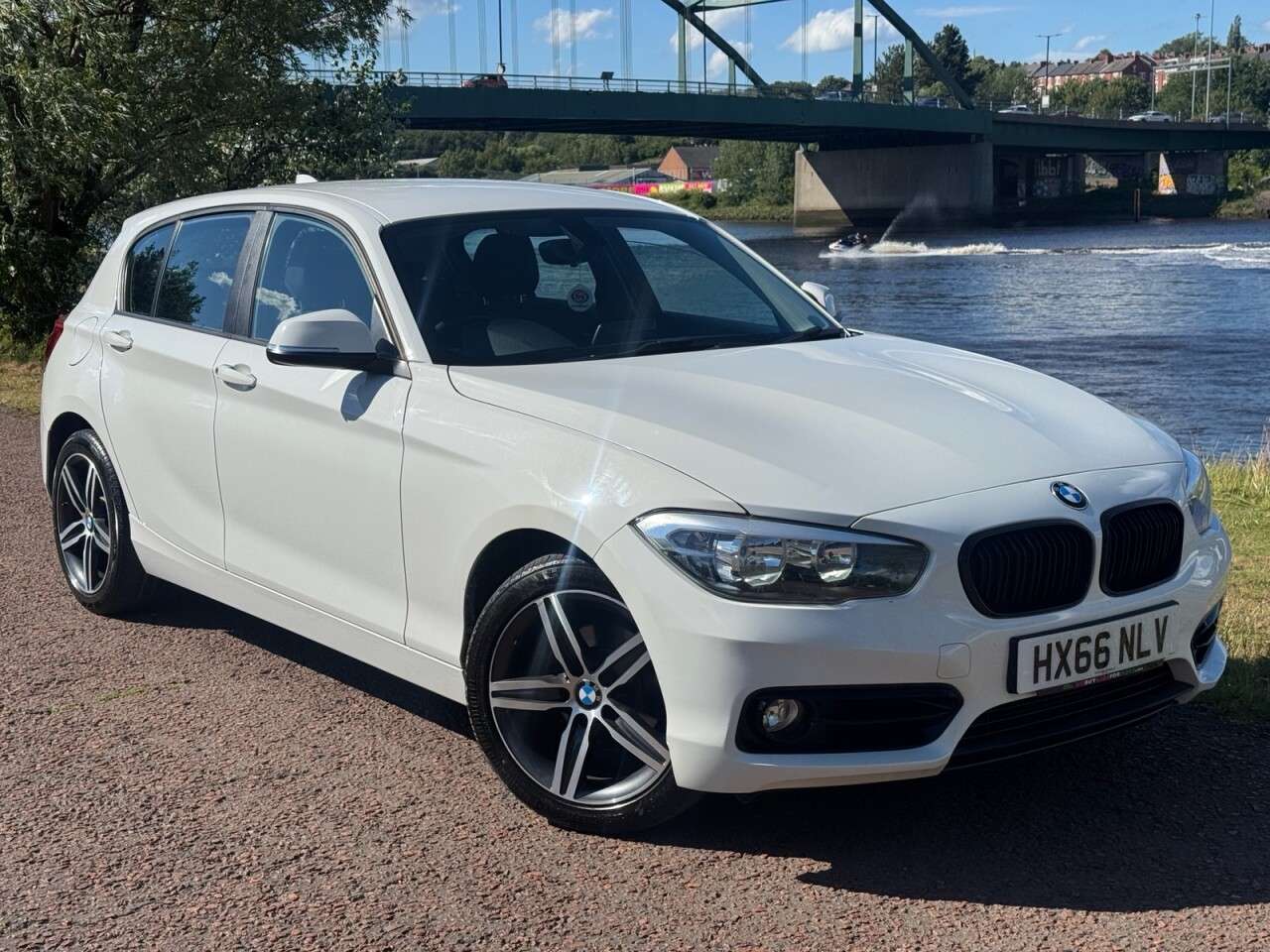 A 2016 BMW 1 SERIES 2.0 118d Sport Hatchback 5dr Diesel Auto Euro 6 (s/s) (150 ps) **SAT NAV** A 2016 BMW 1 SERIES 2.0 118d Sport Hatchback 5dr Diesel Auto Euro 6 (s/s) (150 ps) **SAT NAV**