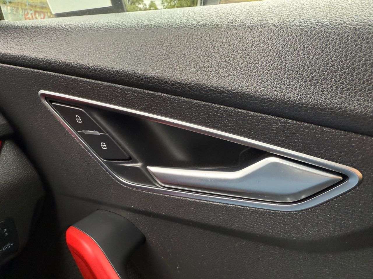 2018 AUDI Q2 2018 AUDI Q2