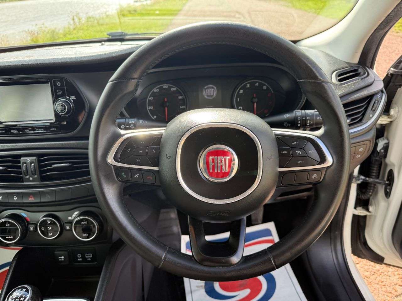 2017 FIAT TIPO 2017 FIAT TIPO